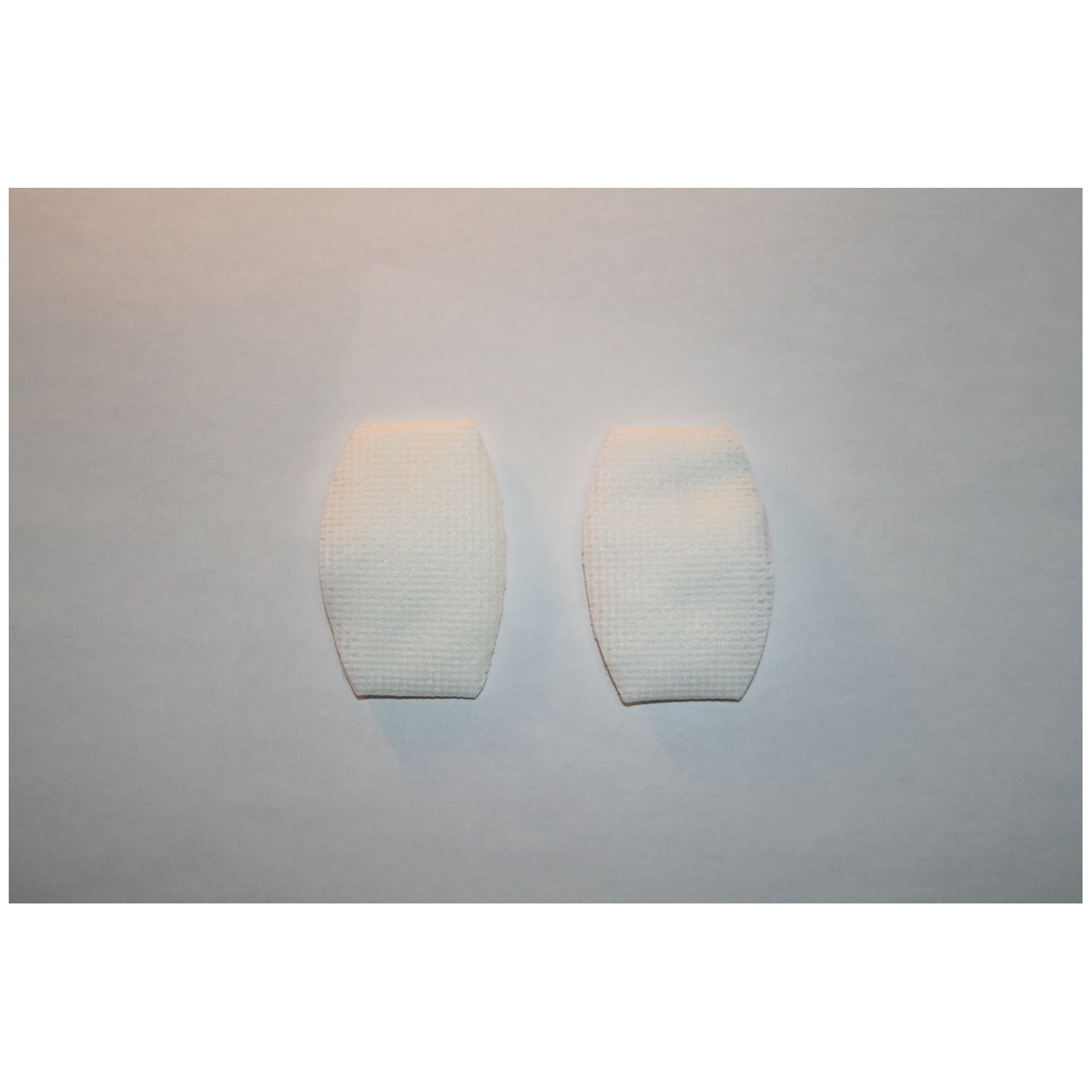 AMD MEDICOM OVAL EYE PADS "Oval Eye Pad, 2-1/8\" x 2-5/8\", 50/pk, 12 pk/cs"