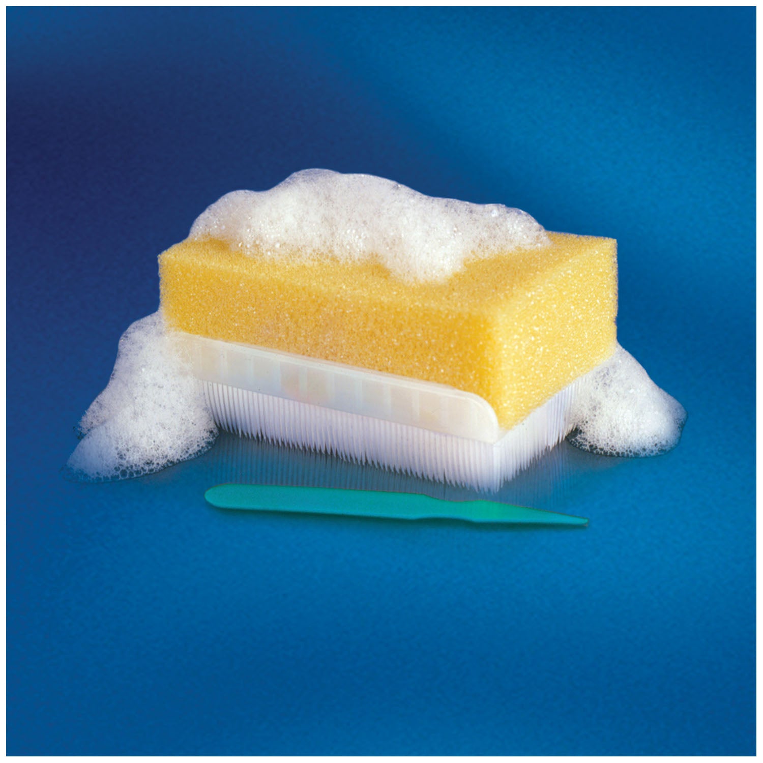 BD E-Z SCRUB™ PREOPERTIVE SURGICAL ES Scrub Brush, 3% PCMX, Color Code Blue, 30/pk, 10 pk/cs