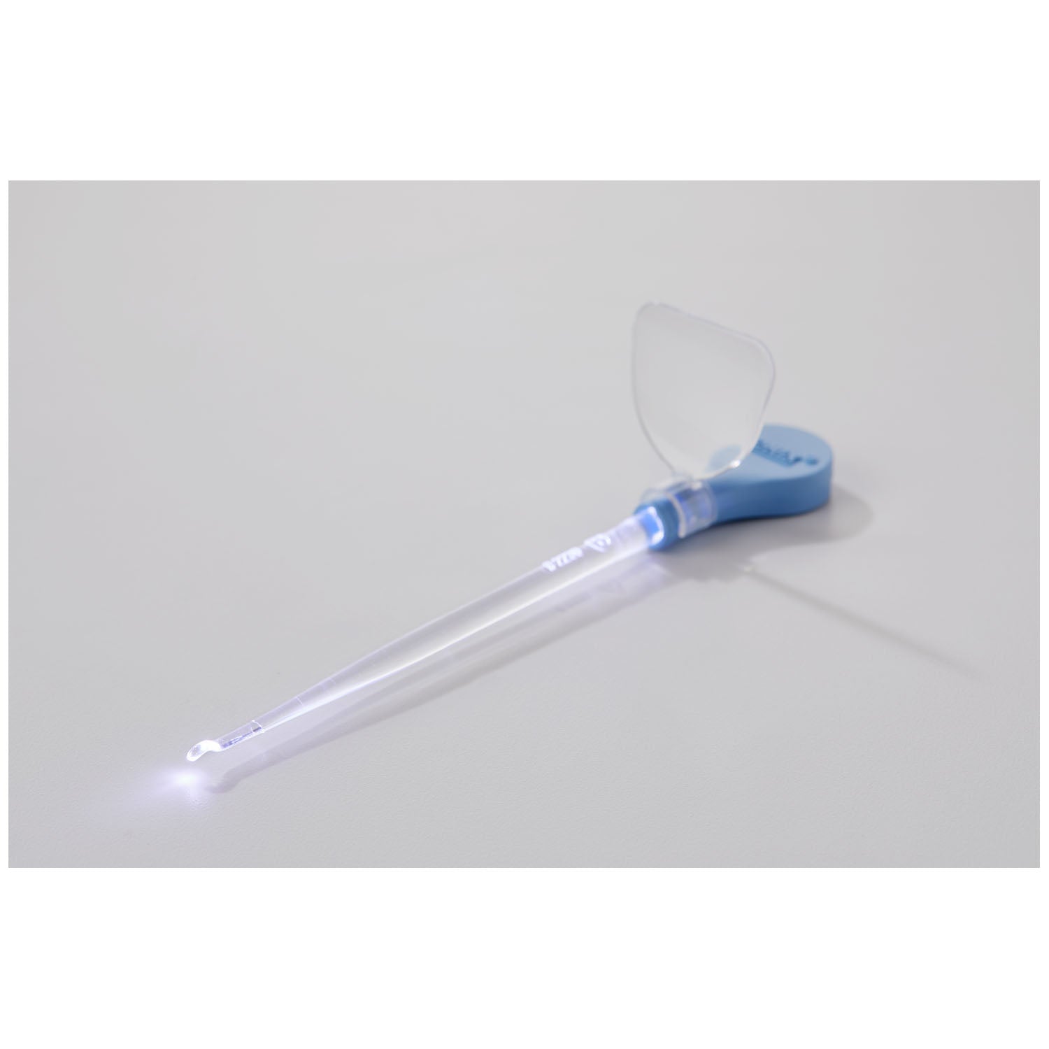 BIONIX ™ Lighted Ear Curette, WaveCurette™, 2.5mm, Each Box Includes: