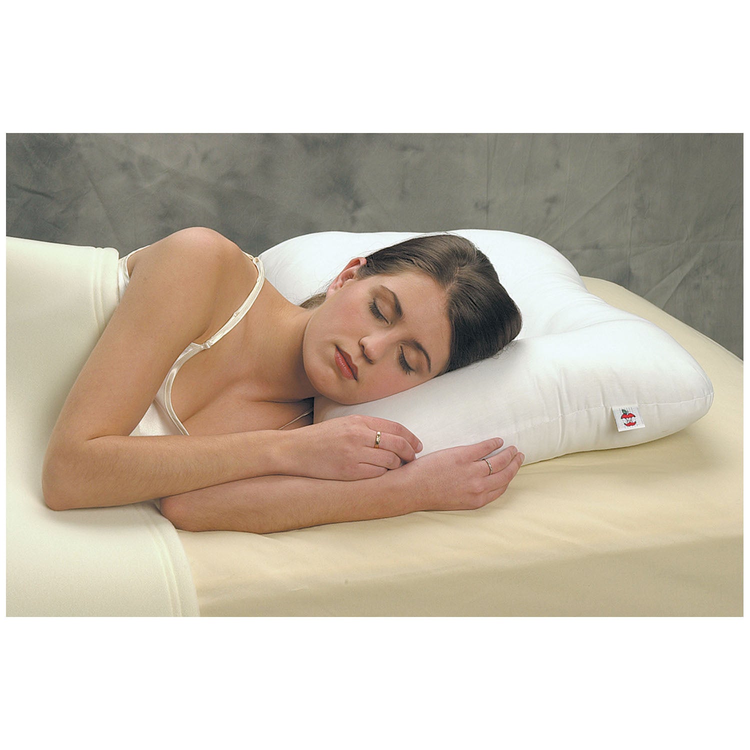 CORE PRODUCTS TRI-CORE® CERVICAL SUPPORT PILLOW "Cervical Pillow, Gentle Support, Midsize, 22\"x15\" (56cm x 38cm), White"
