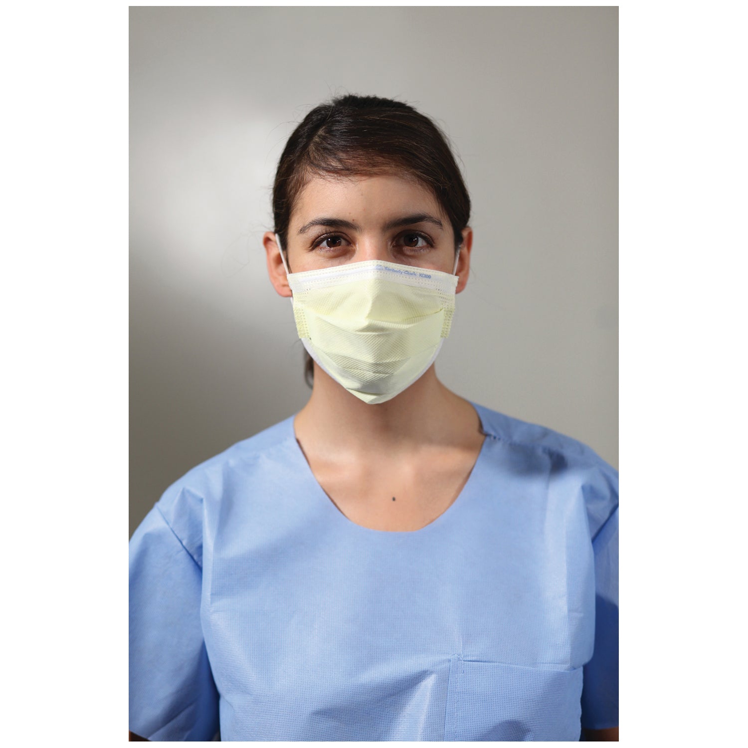 HALYARD KC100 SURGICAL & PROCEDURE MASKS KC100 Procedure Mask, ASTM Level 1, Earloops, Yellow, 50/bx, 10 bx/cs