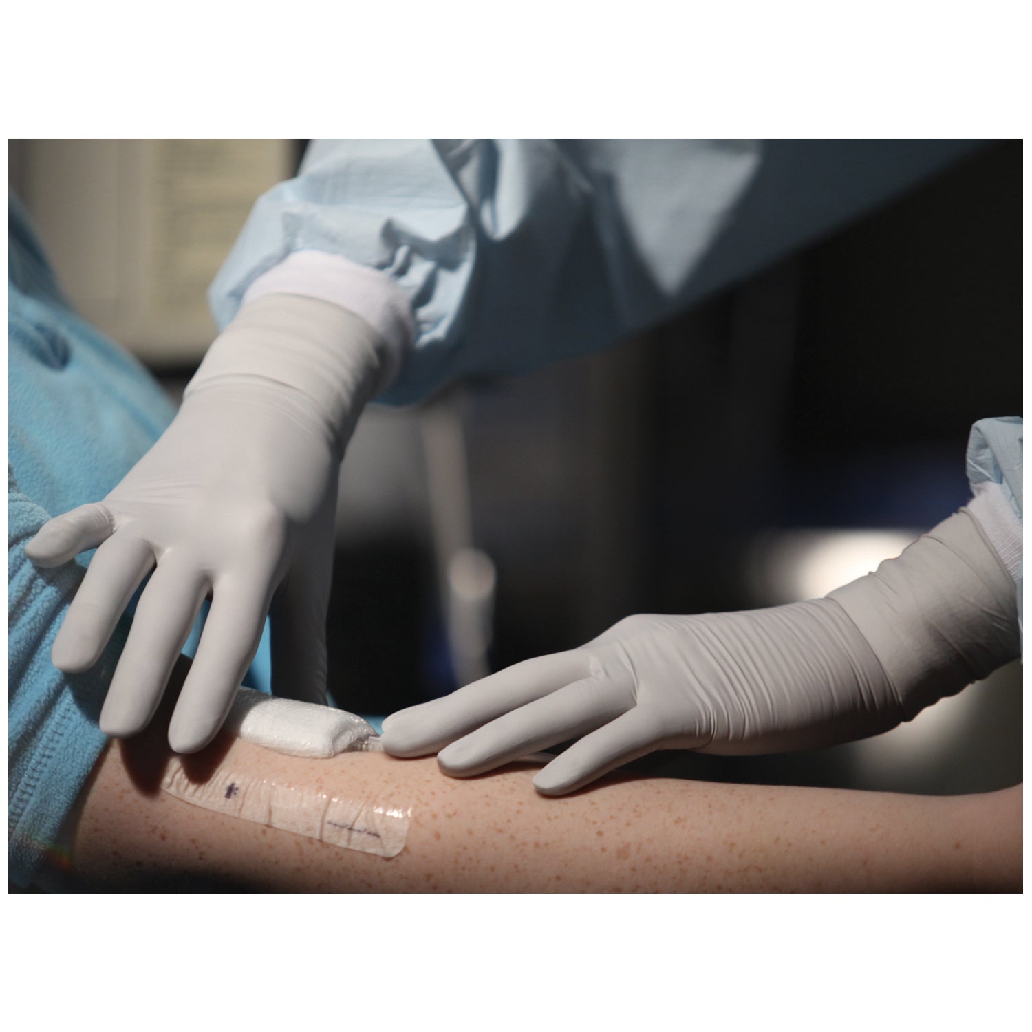 HALYARD STERLING NITRILE™ Exam Glove, X-Large, 170/bx, 10 bx/cs