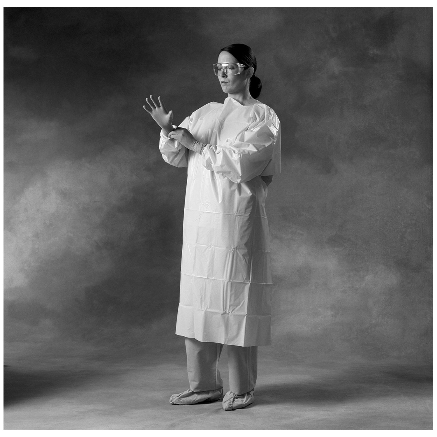 HALYARD Impervious Gown, Blue, Universal, 15/bx, 5 bx/cs