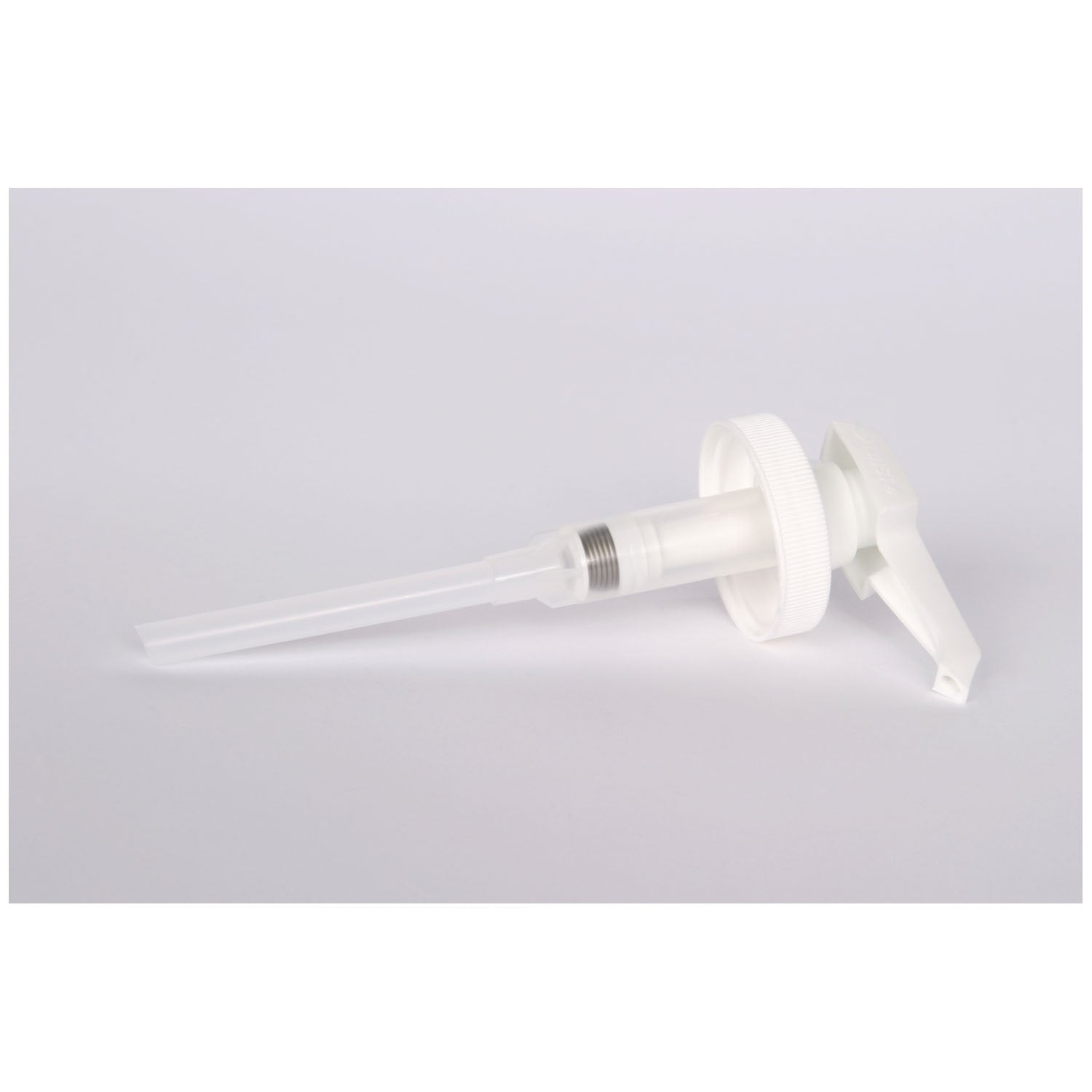 MOLNLYCKE HIBICLENS® ANTISEPTIC ANTIMICROBIAL SKIN CLEANSER Accessories: Hand Pump For 32 oz Hibiclens