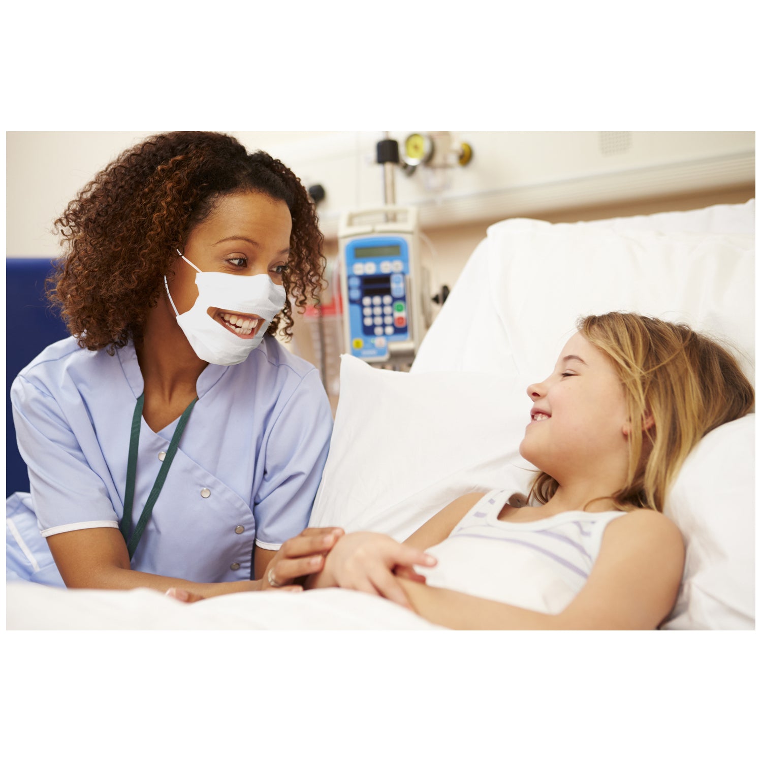 PROGEAR® CLEAR-VIEW MASK™ Clear-View Window Mask, 25/bx