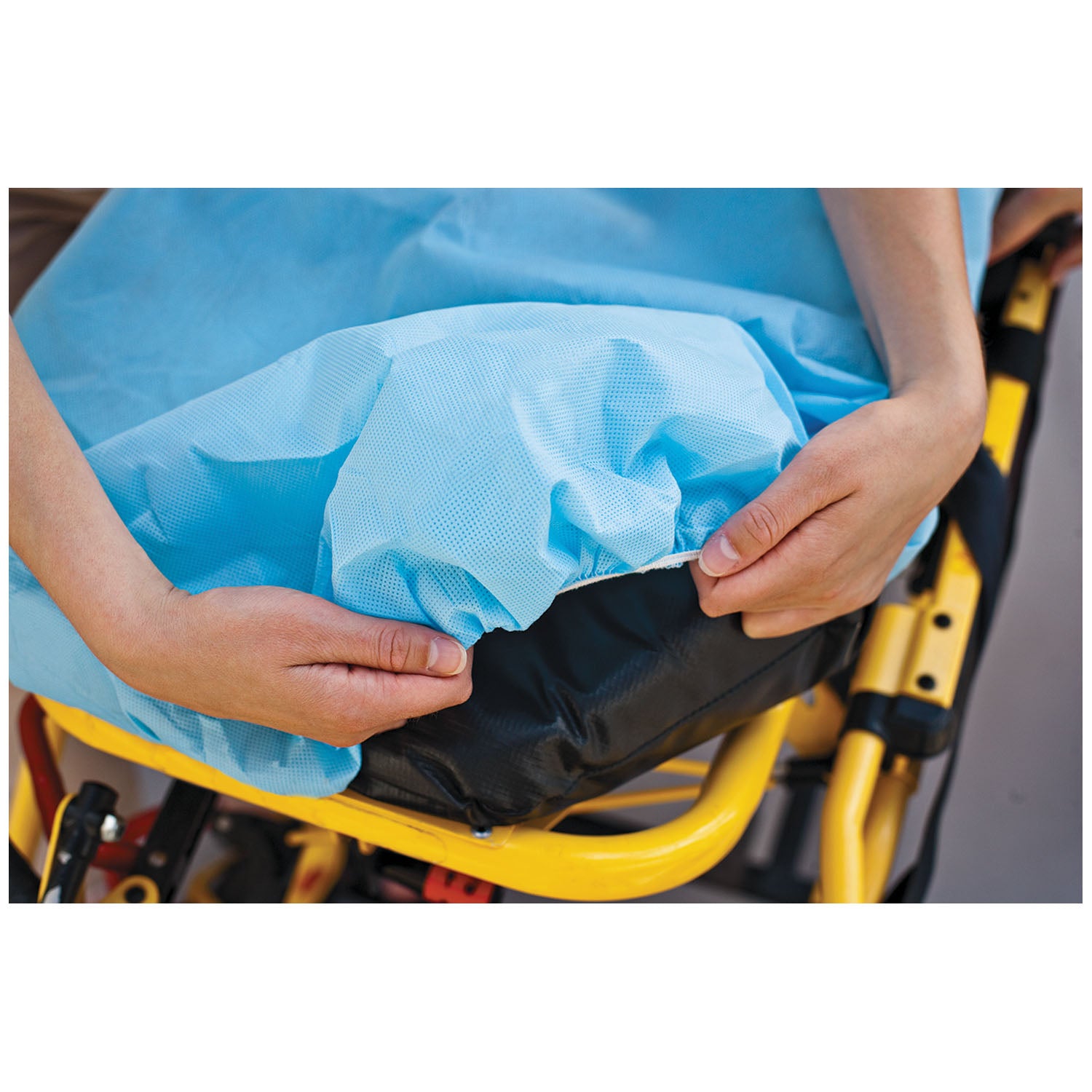 TIDI EQUIPMENT DRAPE SHEET "Drape/ Stretcher Sheet, Tissue/ Poly, 40\" x 90\", Blue, 50/cs (36 cs/plt)"
